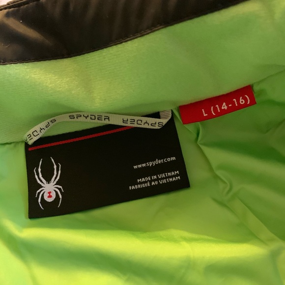 Brand new Spyder puffer jacket - Picture 7 of 8